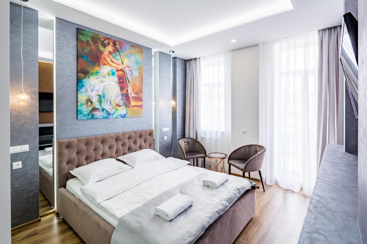 Royal Premier Apartment Lviv Dış mekan fotoğraf