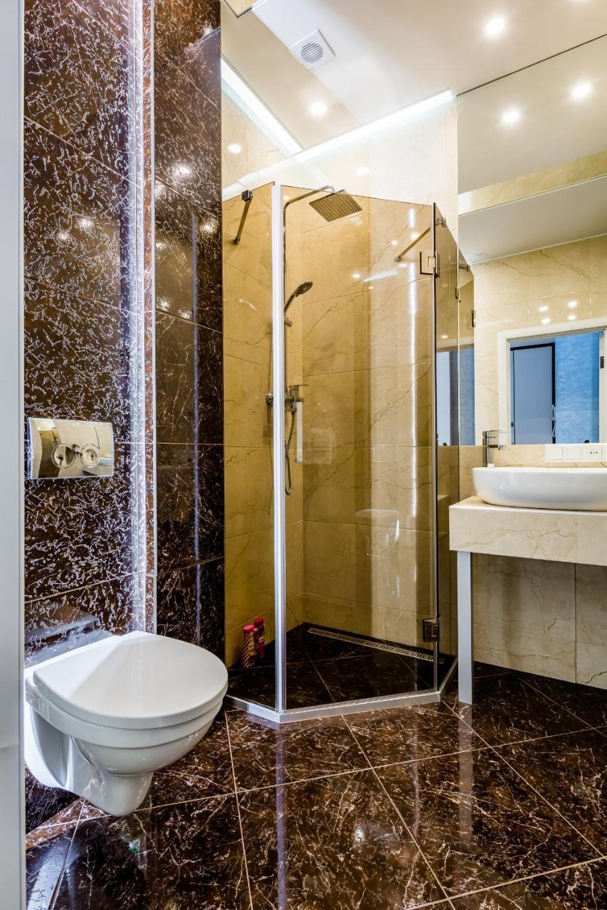 Royal Premier Apartment Lviv Dış mekan fotoğraf