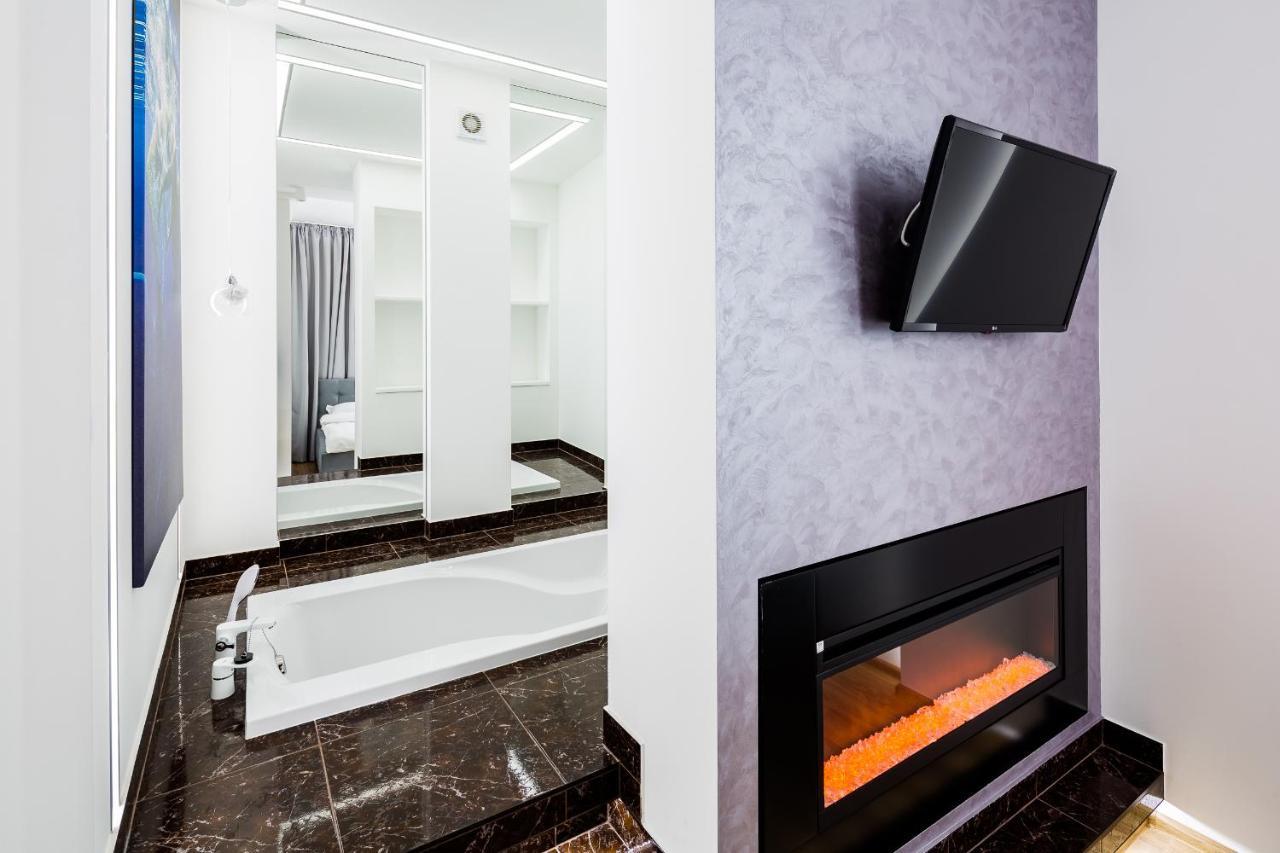 Royal Premier Apartment Lviv Dış mekan fotoğraf
