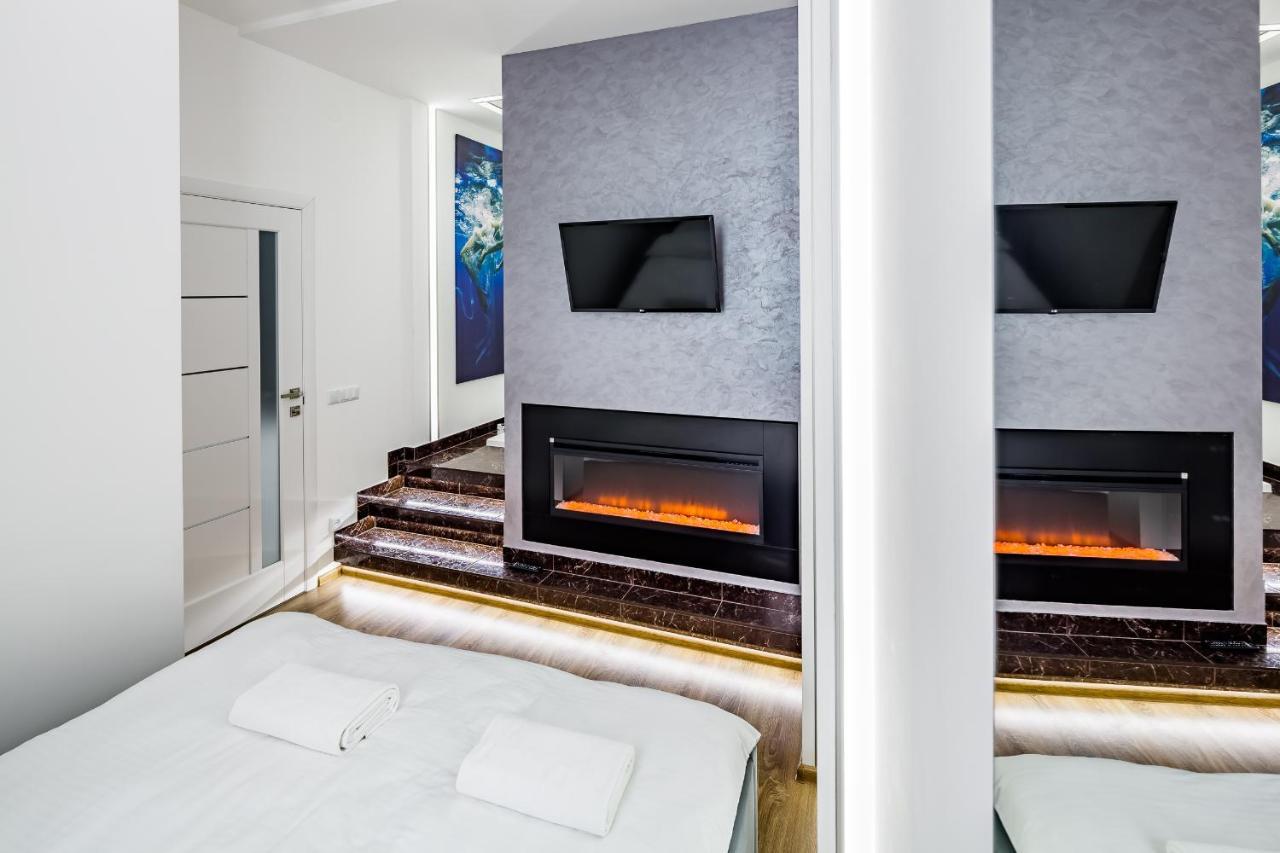 Royal Premier Apartment Lviv Dış mekan fotoğraf